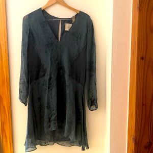 Mason size 6, silky above the knee summer / fall transition dress